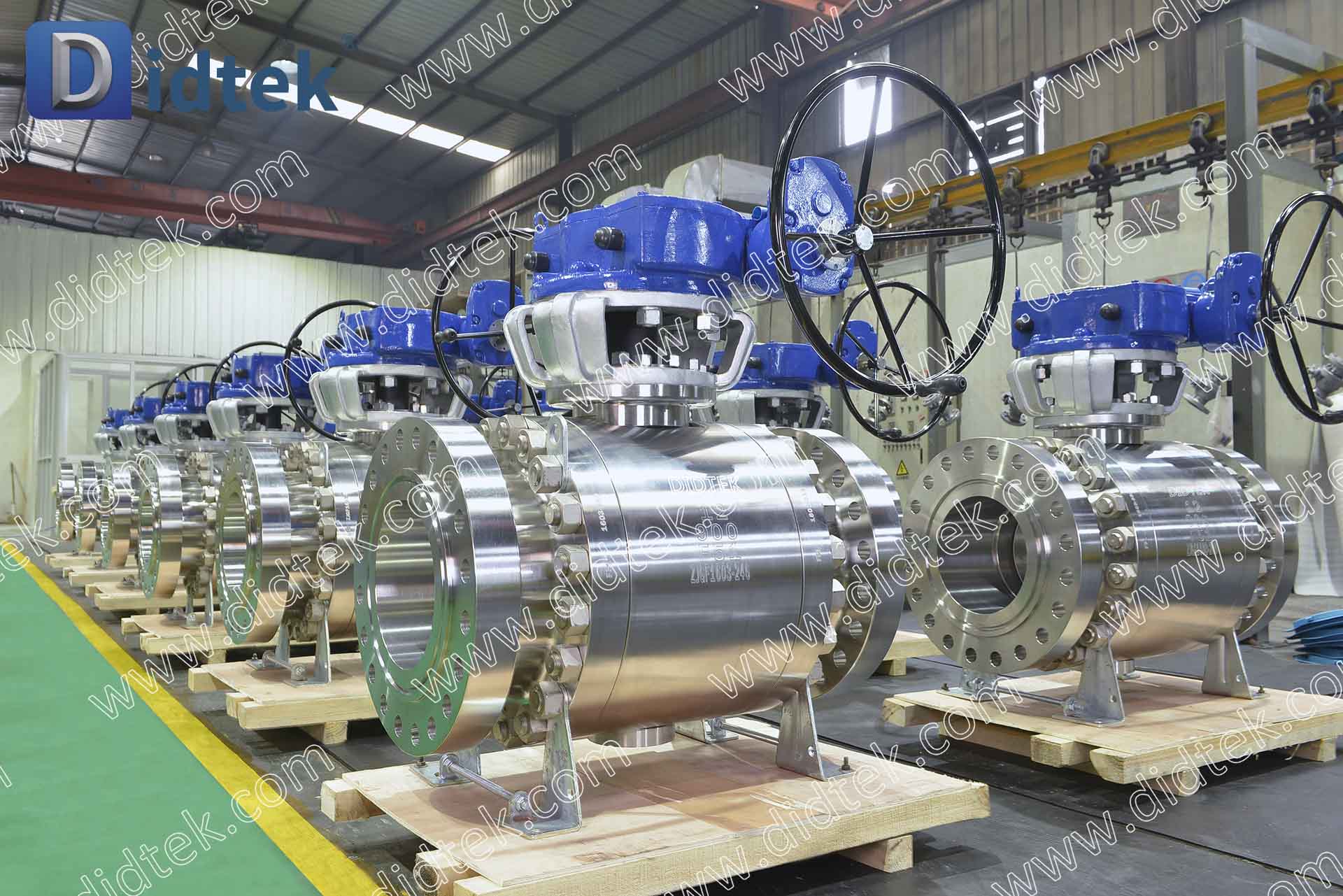 B-4 DIDTEKFTBV-Duplex SS F51 Высокотемпературный антикоррозионный шаровой кран с цапфой